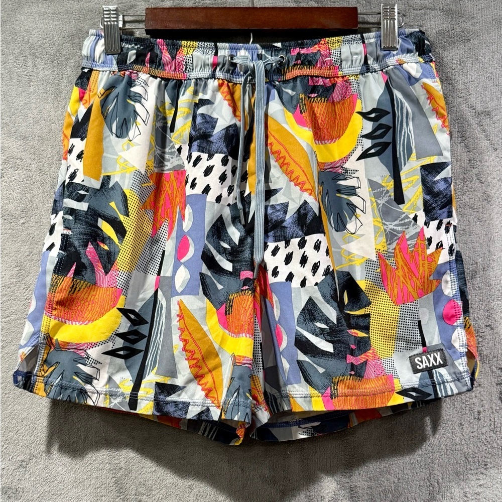 Saxx Ballpark Pouch Oh Buoy 2N1 Boardie Men's Size M Swim Board Shorts Floral